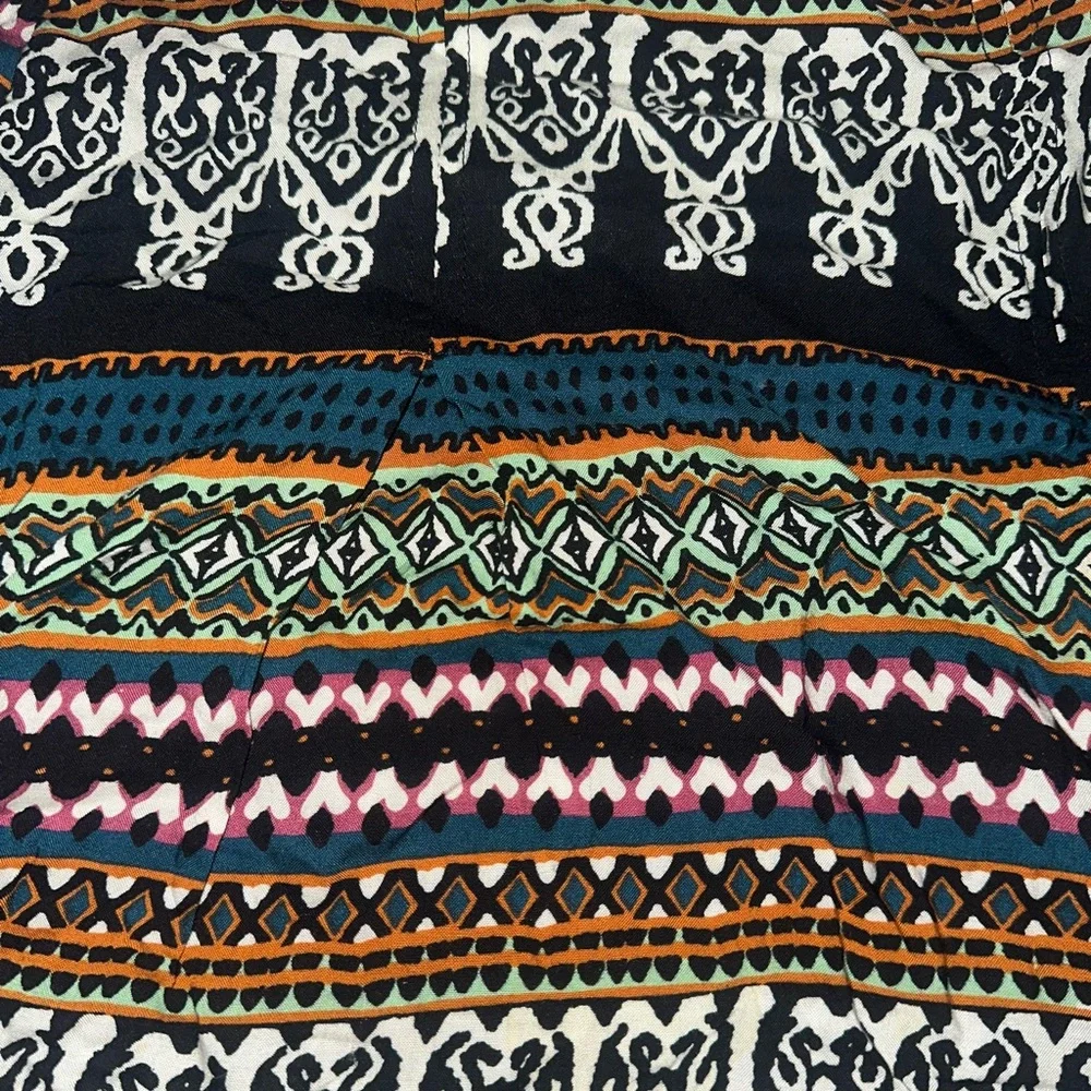 Kirra Skirt - Picture 3 of 4